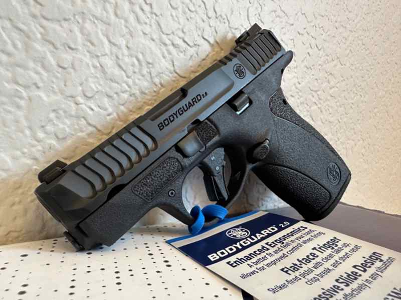 S&amp;W Bodyguard 2.0 NTS (.380 ACP)- NIB- Night Sight