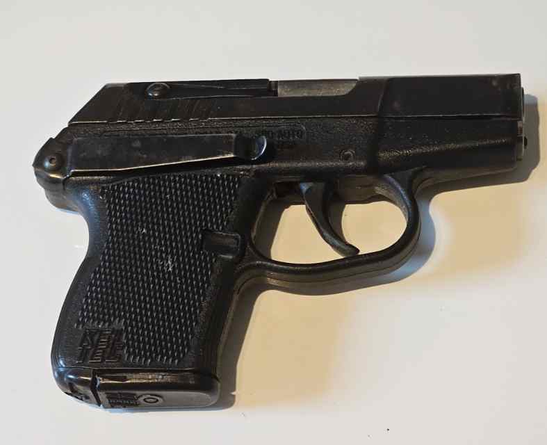 Keltec P3AT 380 pistol