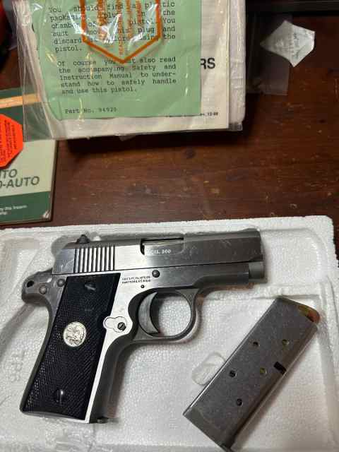 Colt Mustang 380